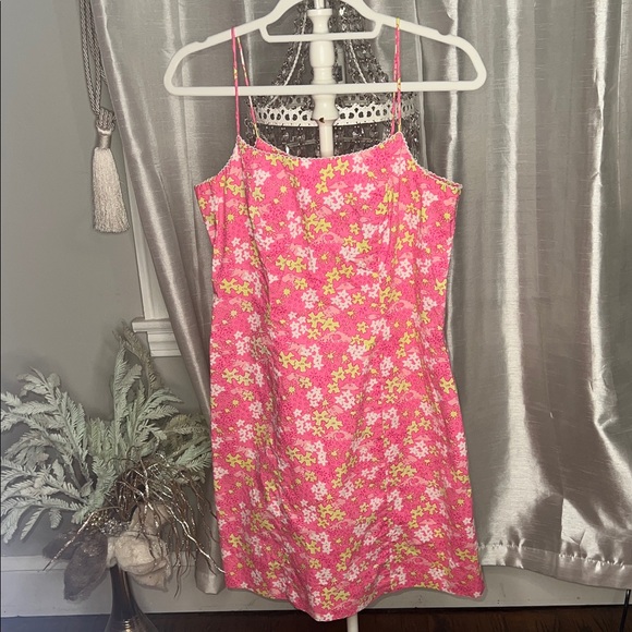 Lilly Pulitzer Dresses & Skirts - Vintage Lilly Pulitzer pink floral spaghetti strap mini dress in “Happy Hippos”